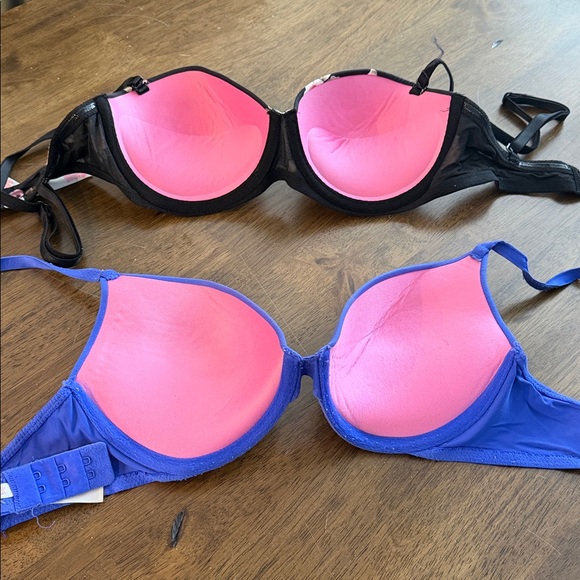 Victoria’s Secret bras - Picture 5 of 5